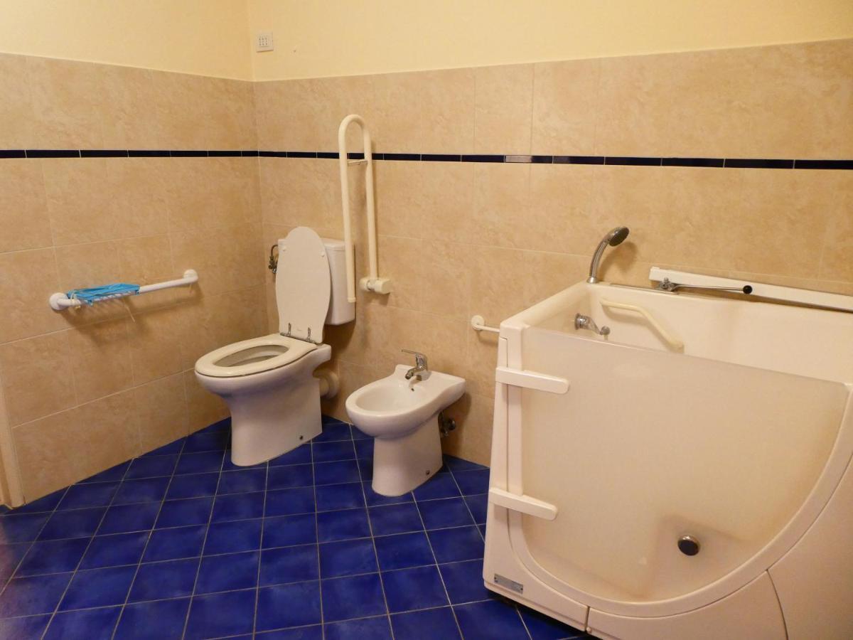 אמפולי Casa Storica E Confortevole מראה חיצוני תמונה