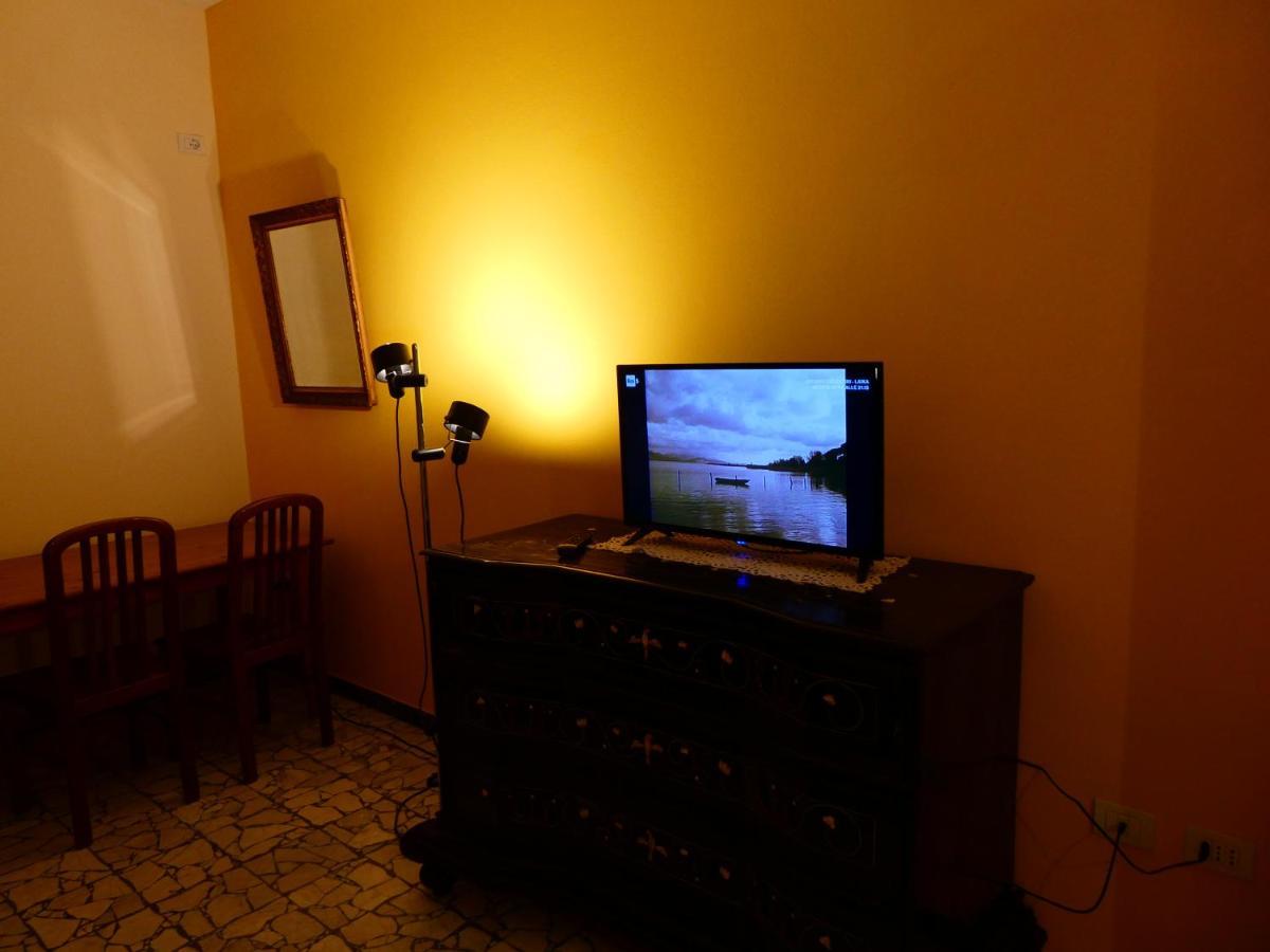 אמפולי Casa Storica E Confortevole מראה חיצוני תמונה